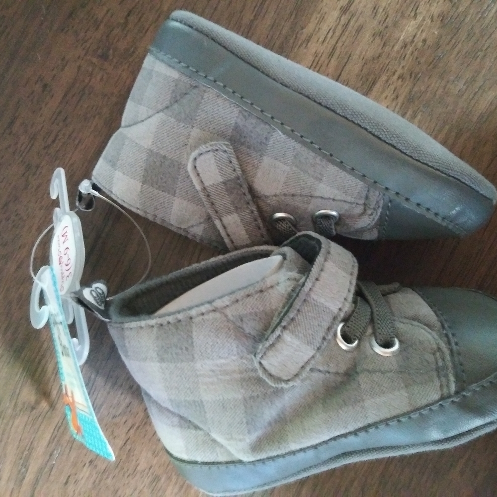 NWT baby boy shoes